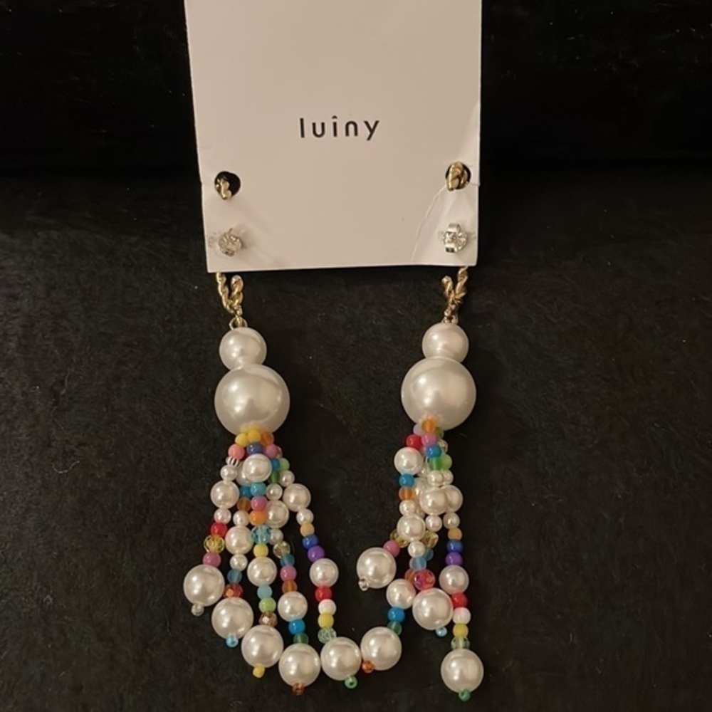 Anthropologie Luiny Dangling Pearl Earrings. NWT - Picture 2 of 3